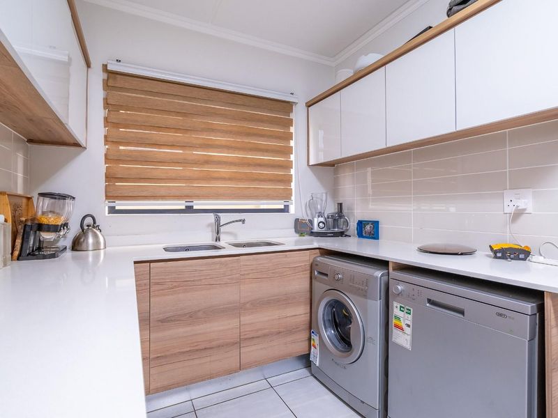 Exceptional Three Bedroom Investment Opportunity in Kikuyu, Waterfall - Photo 9
