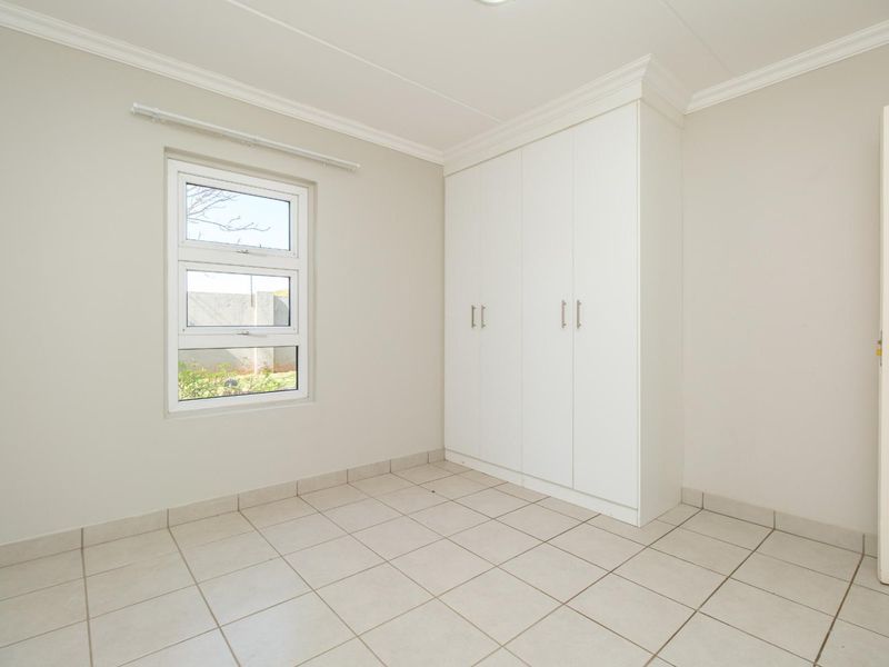 Stunning Spacious Two Bedroom Townhouse for Rent in Montana! - Photo 9