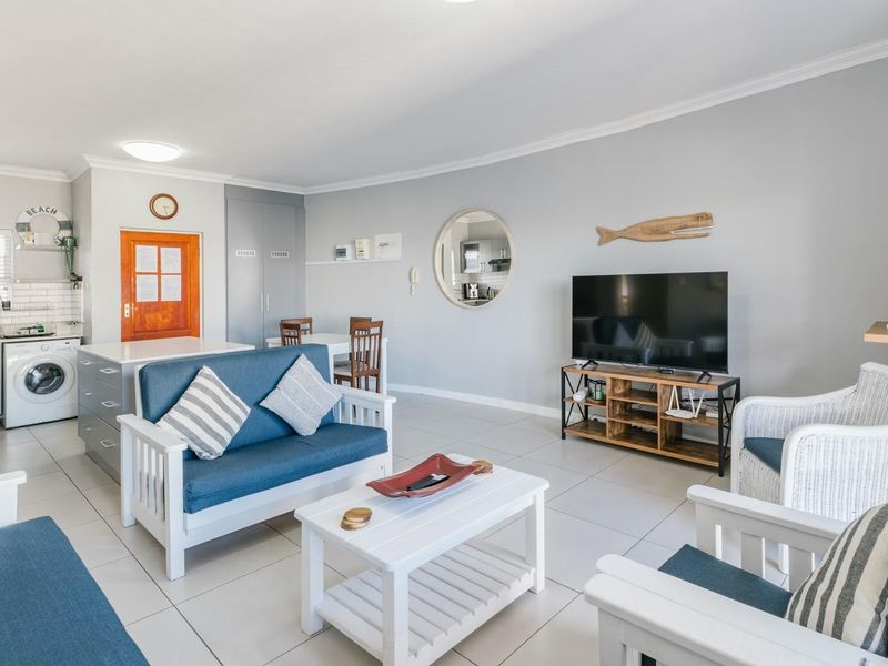 Sea View Apartment for Sale in Diaz Beach, Mossel Bay - Photo 9