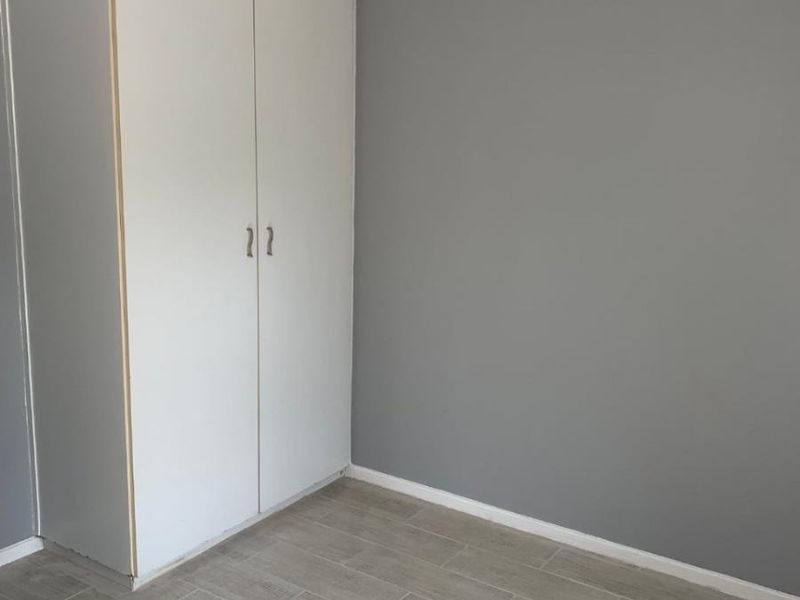 One Bedroom to Rent in a Furnished Two-Bedroom Apartment - Photo 6