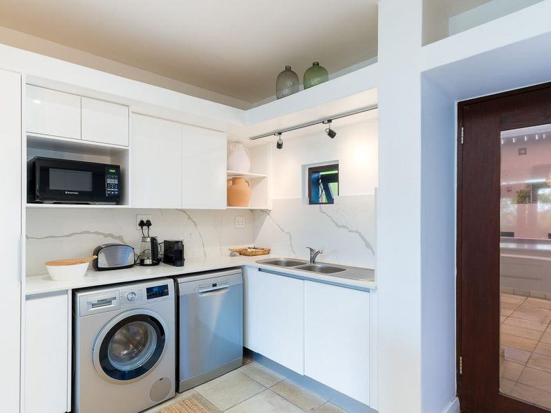 Luxury Apartment for Sale in Oubaai Golf Estate - Fully Furnished and Move-In Ready - Photo 6