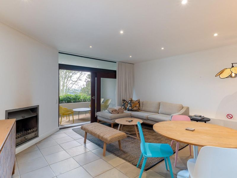 Luxury Apartment for Sale in Oubaai Golf Estate - Fully Furnished and Move-In Ready - Photo 2