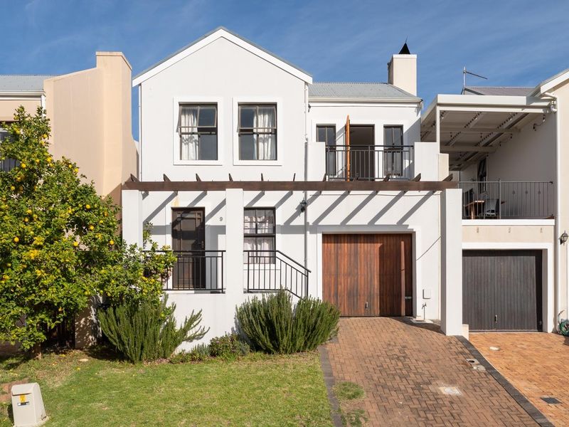 North facing 3 bedroom house for rent in Welgevonden Estate. - Photo 1
