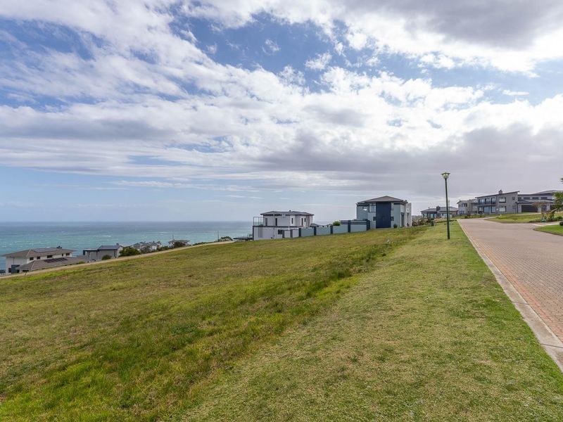Vacant stand for sale in Le Grand Residential Estate - direct from developer- all costs included!! - Photo 2
