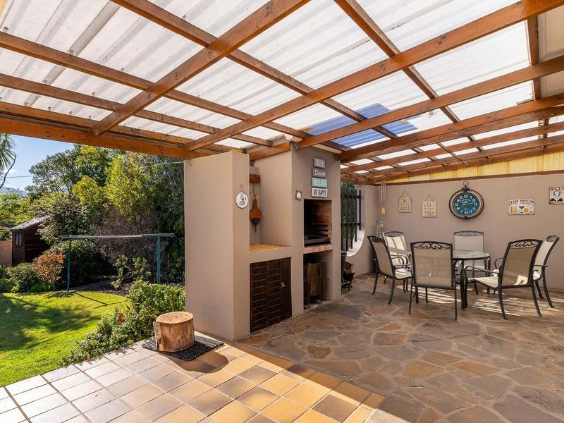4 bedrooms - Eden George - location location location!!! Neat as a pin!! - Photo 9