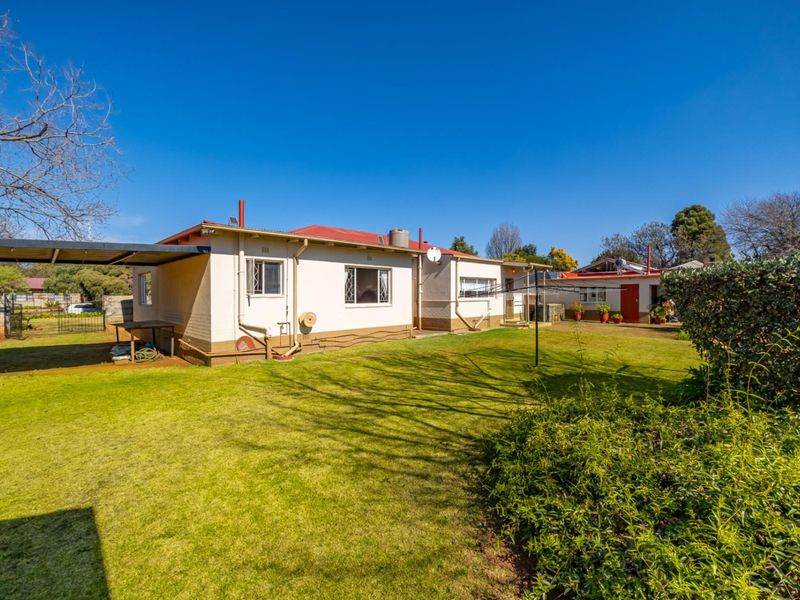 House Under Offer in Kenmare Krugersdorp - Photo 9