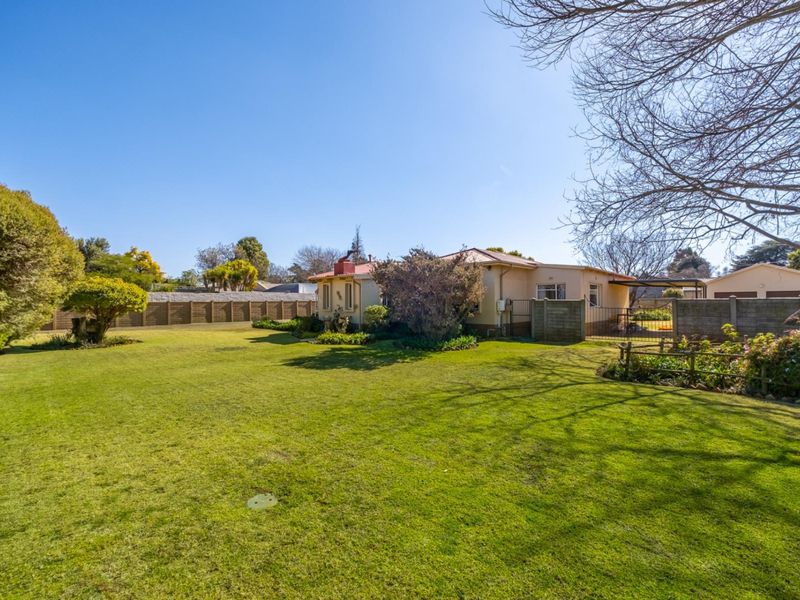 House Under Offer in Kenmare Krugersdorp - Photo 2