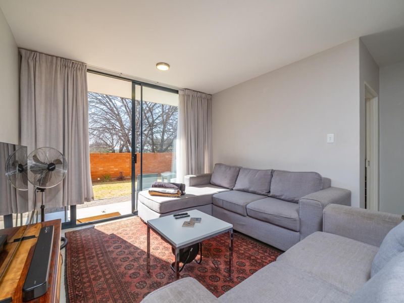 Ground Floor Apartment in a Growing Pretoria East Location - Photo 2