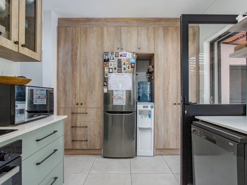 Three Bedroom House To Rent in Groenvlei - Photo 9