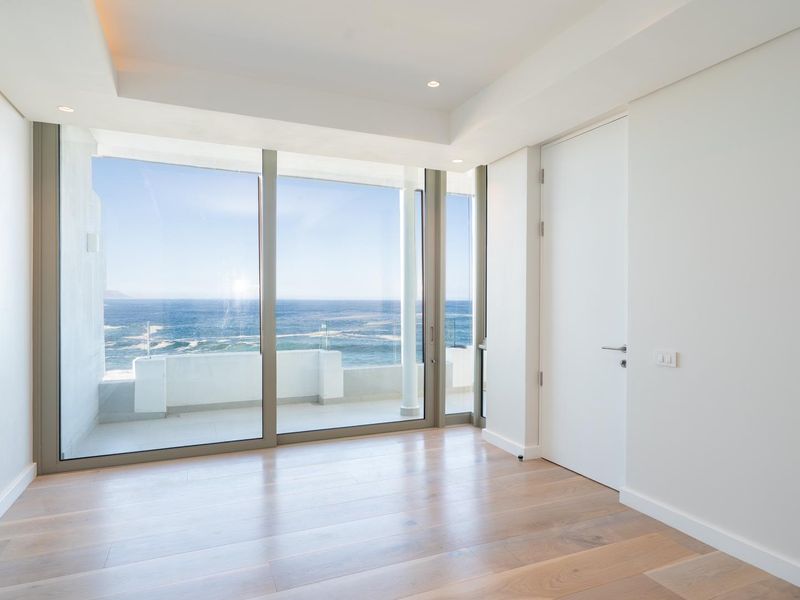 SO MUCH MORE THAN AN APARTMENT IN THE SKY | EXCLUSIVE PENTHOUSE IN "THE MIRA" - Photo 5