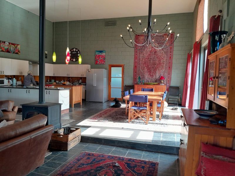 "Holly Hogs" - Exceptional Off-Grid Mountain Farm Retreat - Photo 5