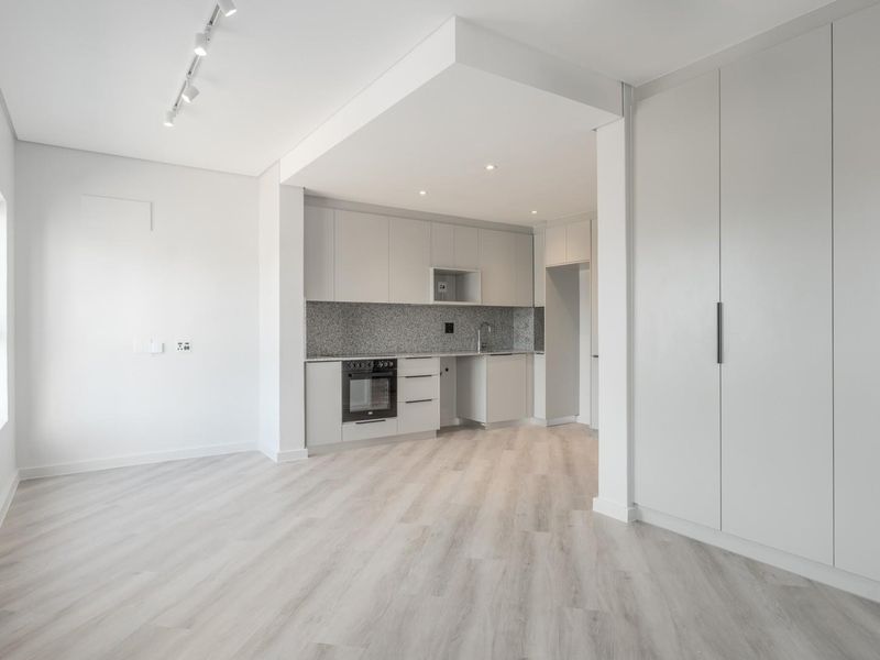 Contemporary Studio Living at 2 on Tabak, Paarl - Photo 8