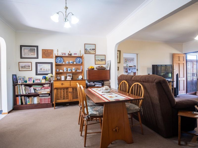 A home that offers space, comfort and beautiful surroundings in the heart of Amber Valley - Photo 4