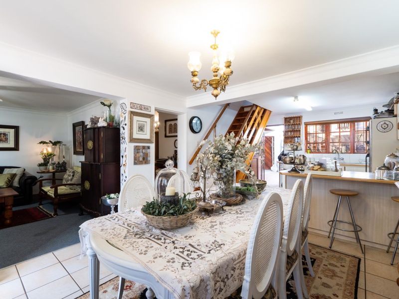 Spacious home in Robertson - Photo 9