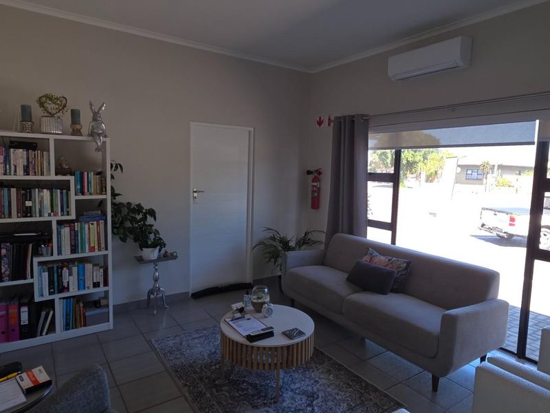 Commercial Property for Sale in Laaiplek - Photo 4