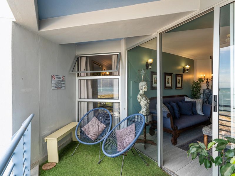 Prime investment opportunity overlooking pristine False Bay shoreline - Photo 9