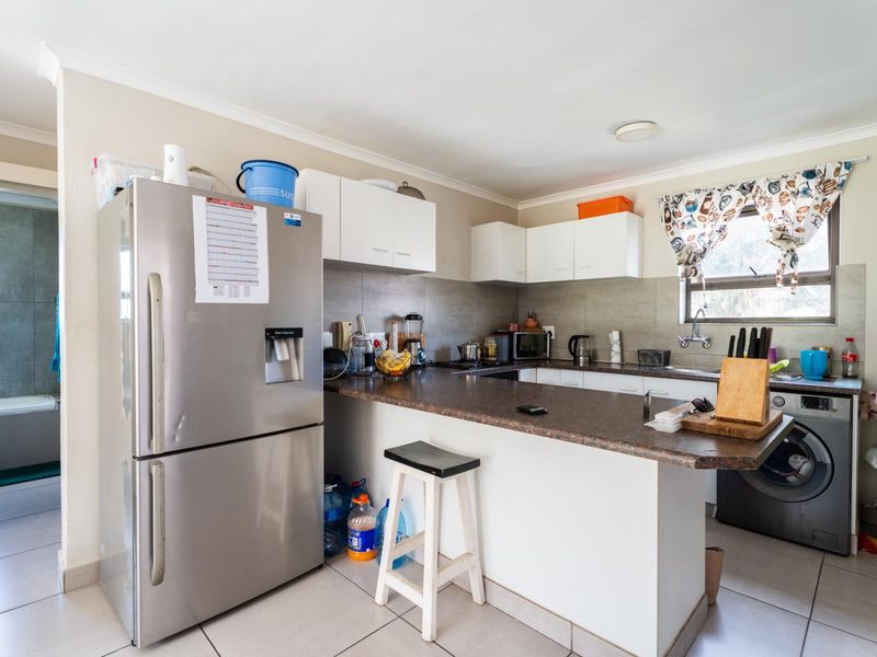Ideal Property for Pensioners, First-time Buyers and Investors - Photo 7