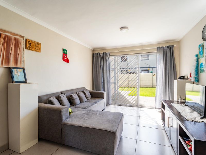 Ideal Property for Pensioners, First-time Buyers and Investors - Photo 4