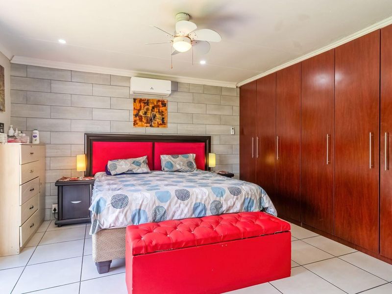 MORE HOME FOR YOUR MONEY IN ESTERA - Photo 6