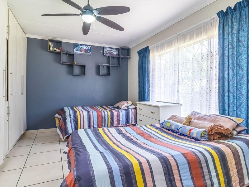 MORE HOME FOR YOUR MONEY IN ESTERA - Photo 7
