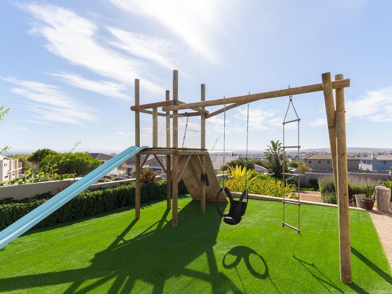 A One-of-a-Kind Masterpiece in Upper Country Club - Photo 4