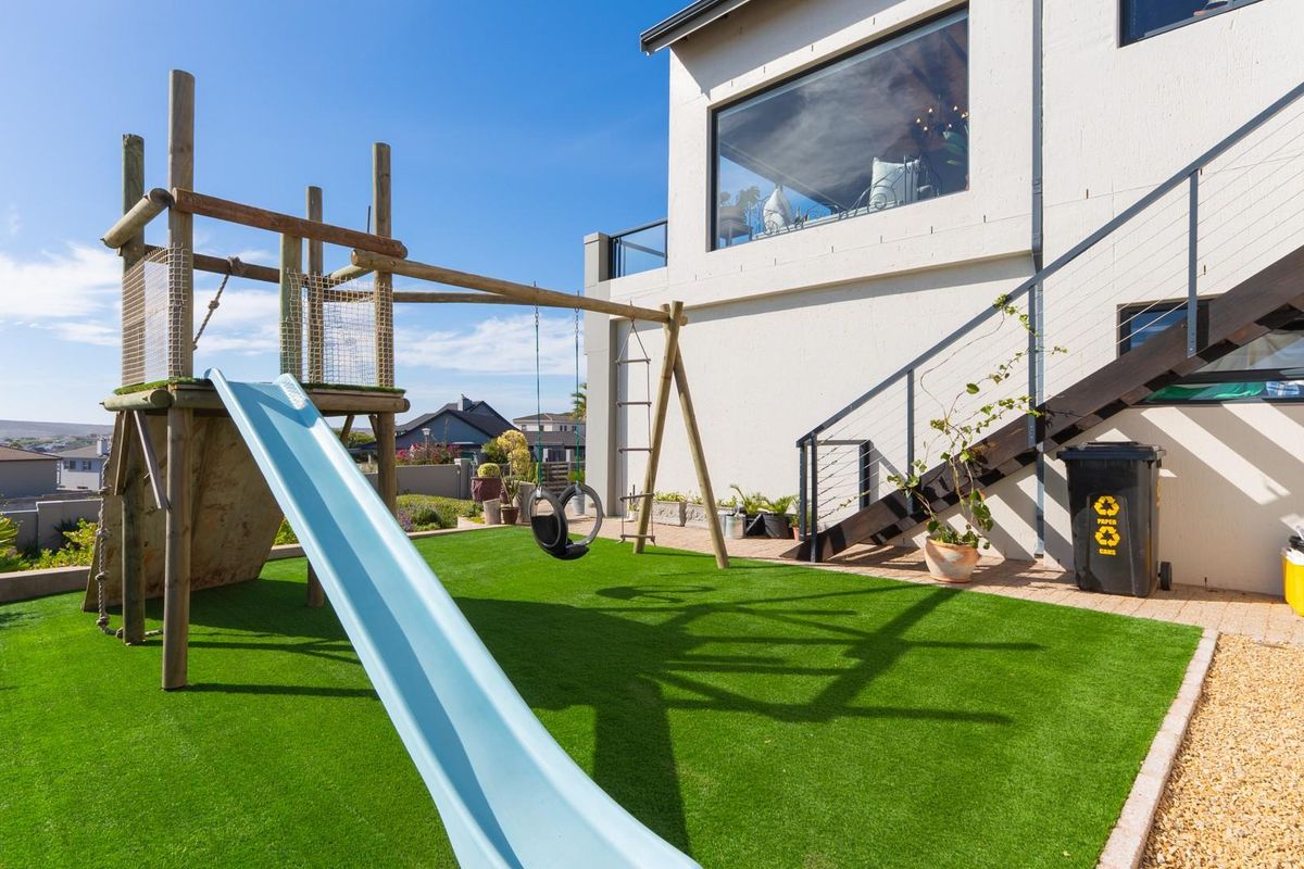 A One-of-a-Kind Masterpiece in Upper Country Club - Photo 5