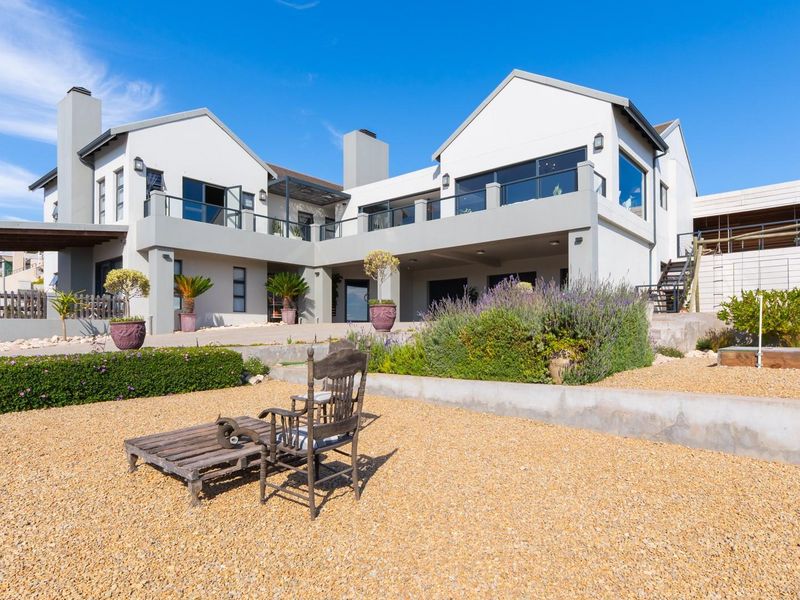 A One-of-a-Kind Masterpiece in Upper Country Club - Photo 1
