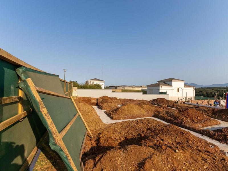 New 2 Bedroom house for sale in Le Grand - direct from developer - no Transfer Duty! - Photo 2