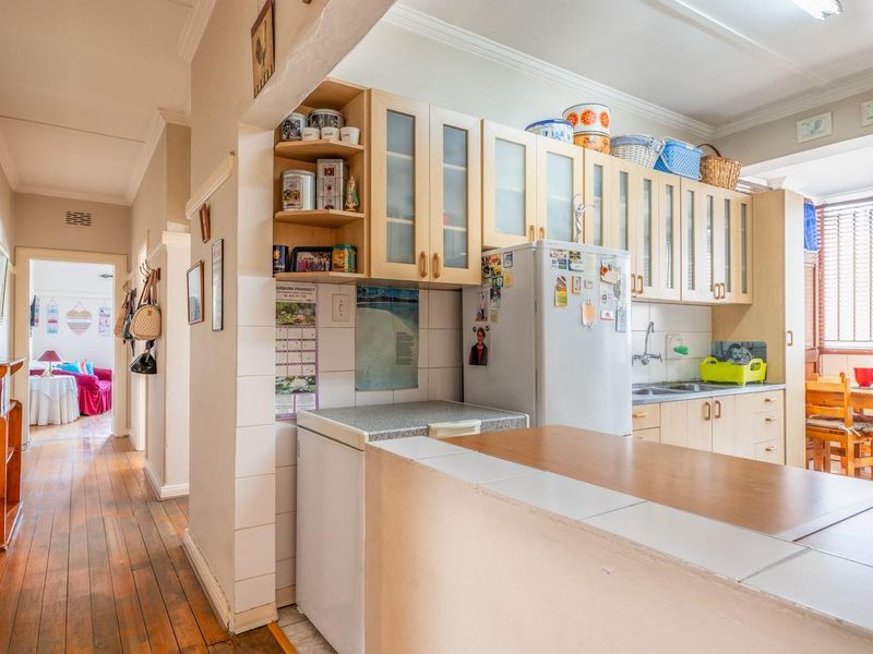 Add to your Portfolio!  Well Located 2 Bedroom Apartment in Worcester. - Photo 4