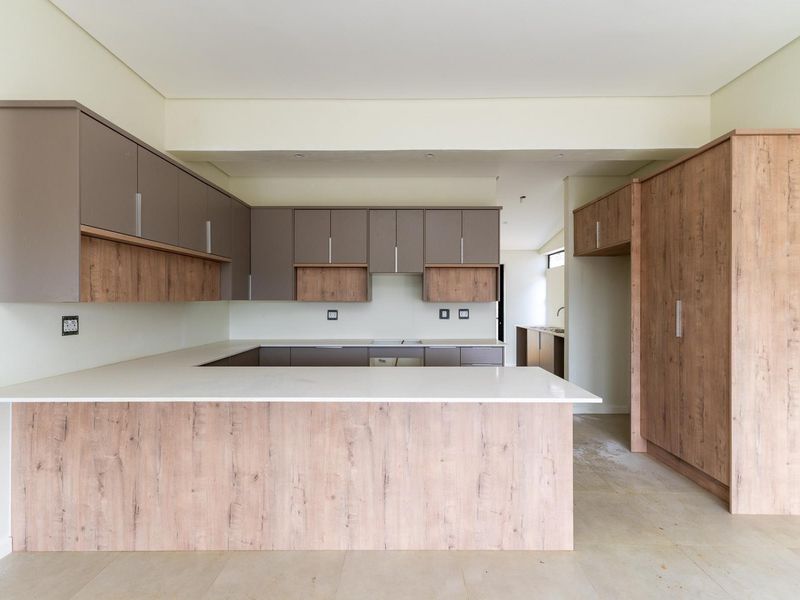 New 2 Bedroom house for sale in Le Grand - direct from developer - no Transfer Duty! - Photo 7