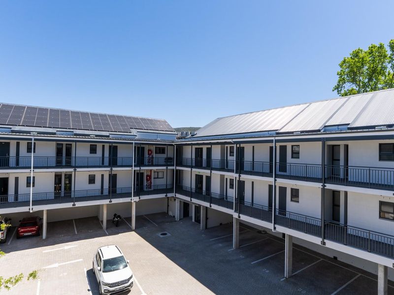 Studio Simplicity with a View | 2 on Tabak, Paarl - Photo 3