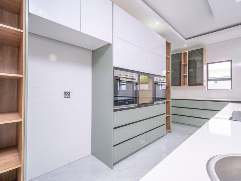 WELCOME TO LUXURY LIVING AT WIGWAM BRIGADOON ESTATE!!! - Photo 9