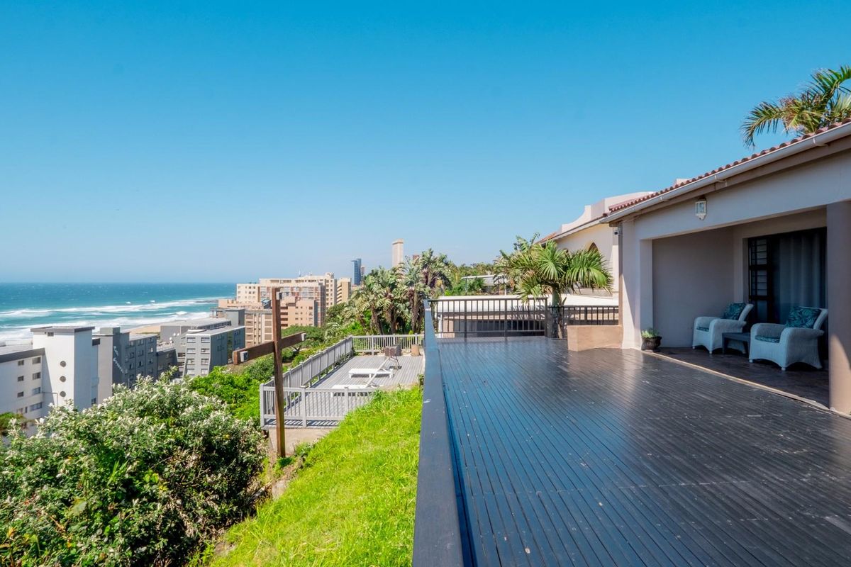 Guesthouse For Sale in Athlone Park Amanzimtoti KwaZulu Natal - Photo 3