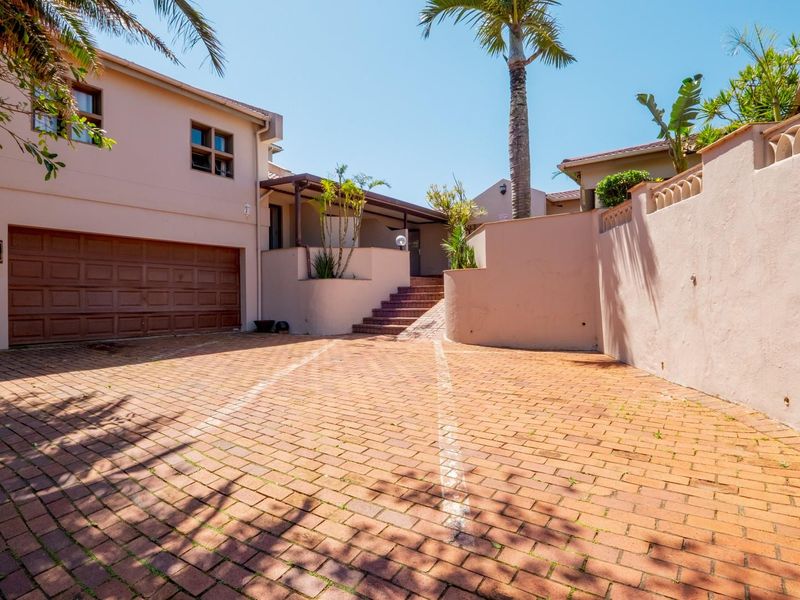 Guesthouse For Sale in Athlone Park Amanzimtoti KwaZulu Natal - Photo 8