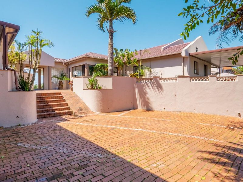 Guesthouse For Sale in Athlone Park Amanzimtoti KwaZulu Natal - Photo 7
