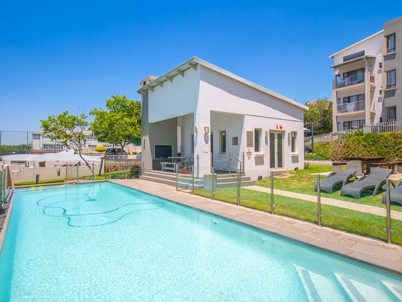 Modern 2-Bedroom Apartment with Loft and Balcony | Prime Location | Excellent Investment Opportunity - Photo 2