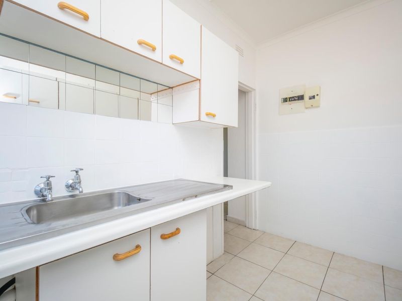 Great Little Investment, Kensington B - Photo 5