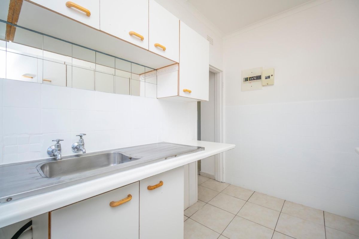 Great Little Investment, Kensington B - Photo 5