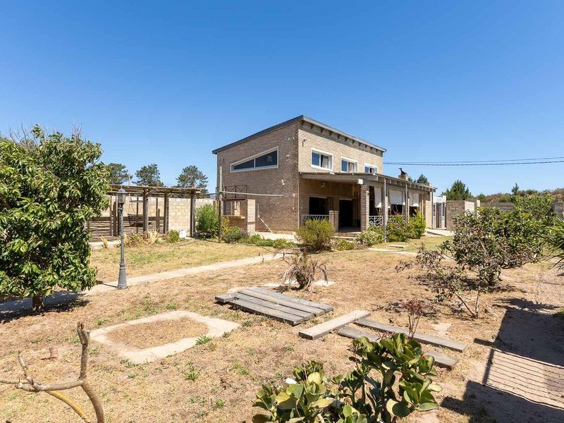 A Peaceful Double-Storey Home Ready for Your Unique Style - Photo 5