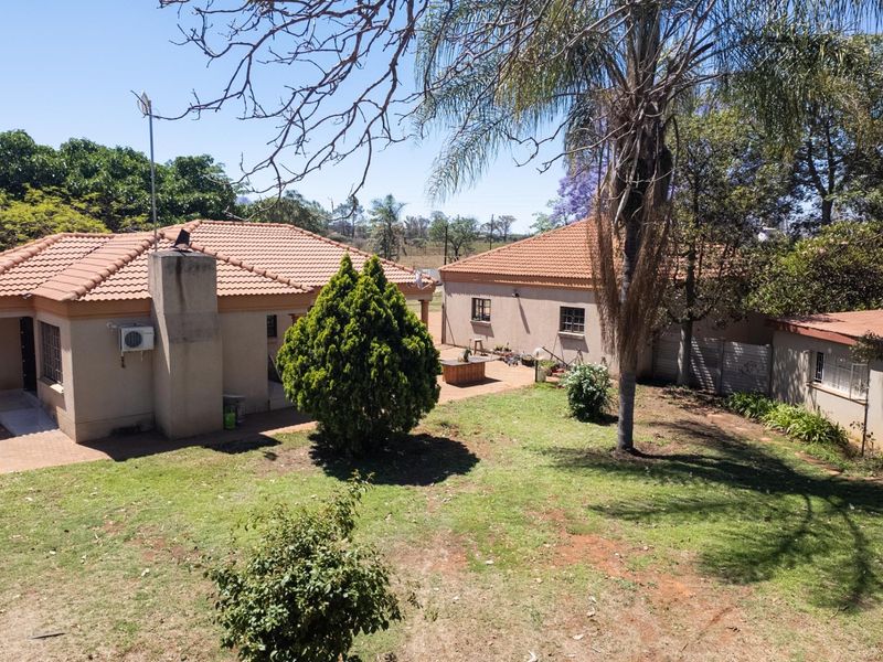 Space, Serenity and Serious Potential in Baskoppies - Photo 3