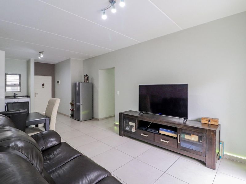 Prime Investment or Perfect First Home in Isabel Estate! - Photo 7