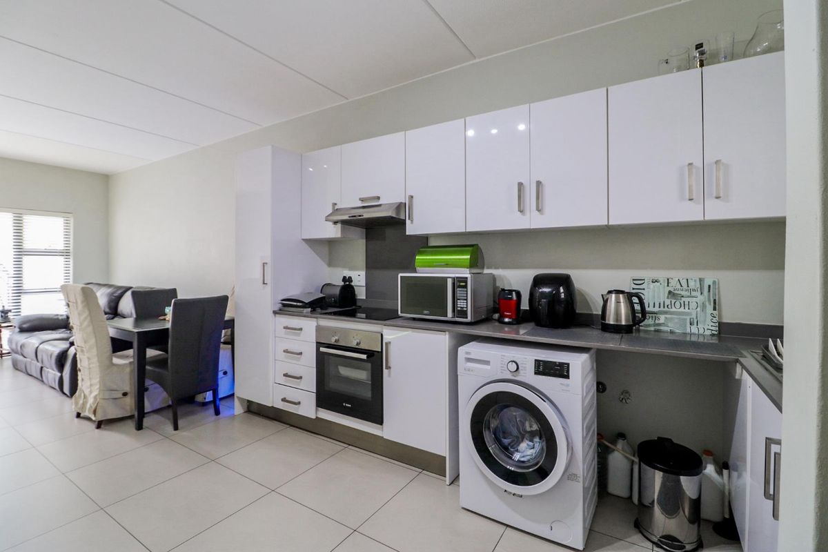 Prime Investment or Perfect First Home in Isabel Estate! - Photo 5