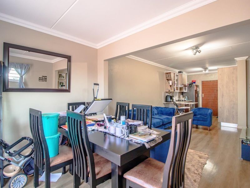 Have the Best of Both Worlds! - Photo 5