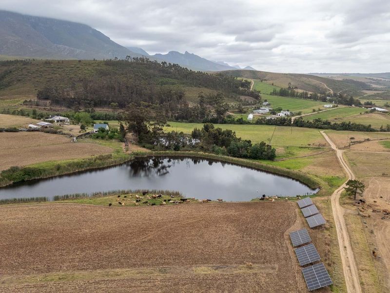 Extraordinary 182 hectares farm - Photo 1