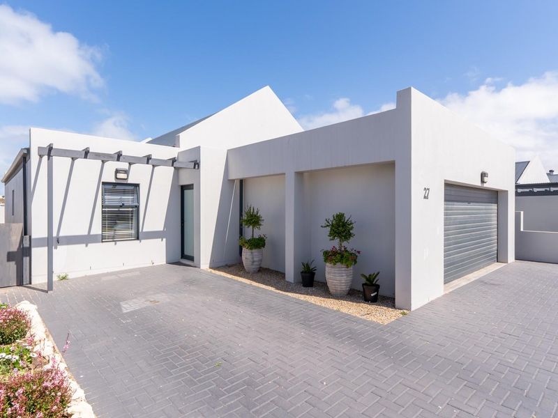 Comfort in a Secure Boutique Estate - Prime Location Near Curro School - Photo 3