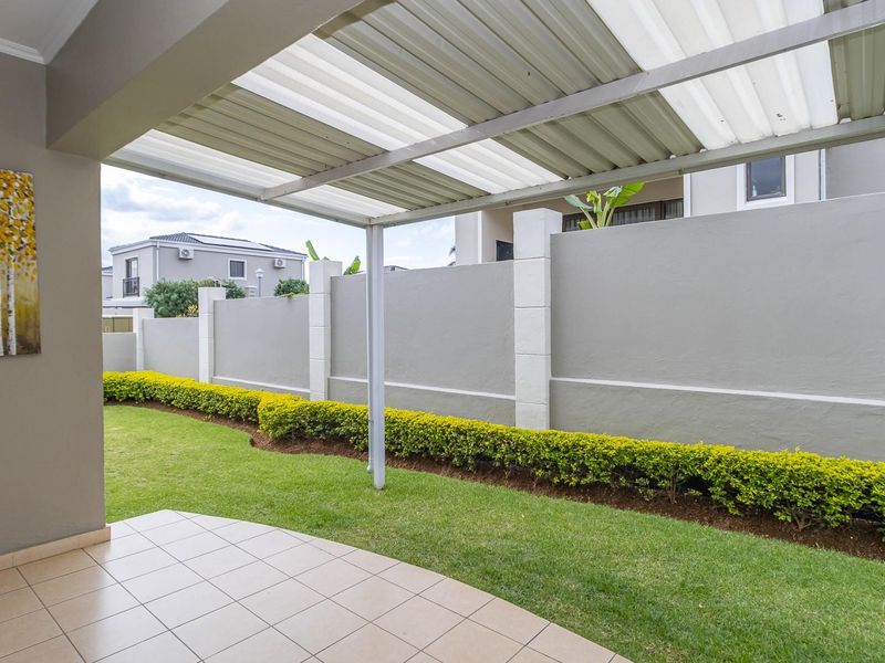 Comfortable, modern lifestyle, 3-Bedroom Cluster in Sought-After Secure Complex - Photo 7