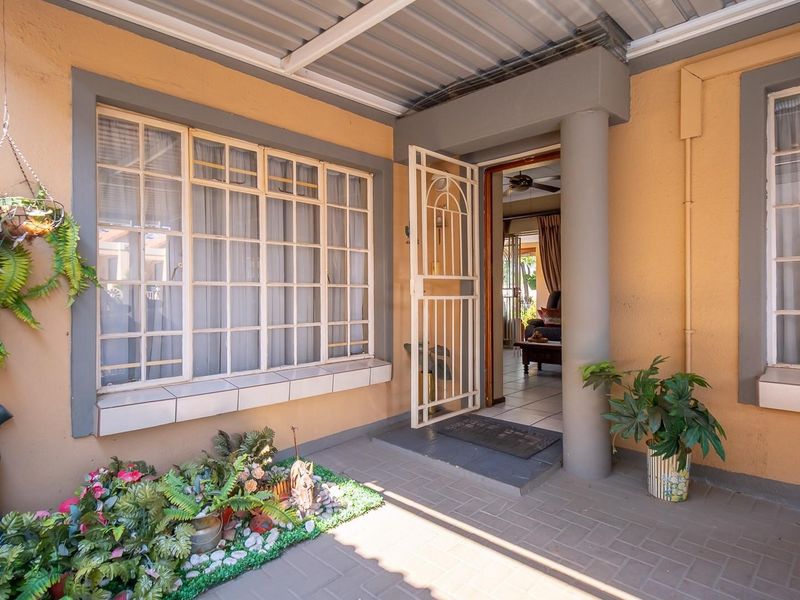 Estate Living for the Over 50s - Montana, Pretoria - Photo 4