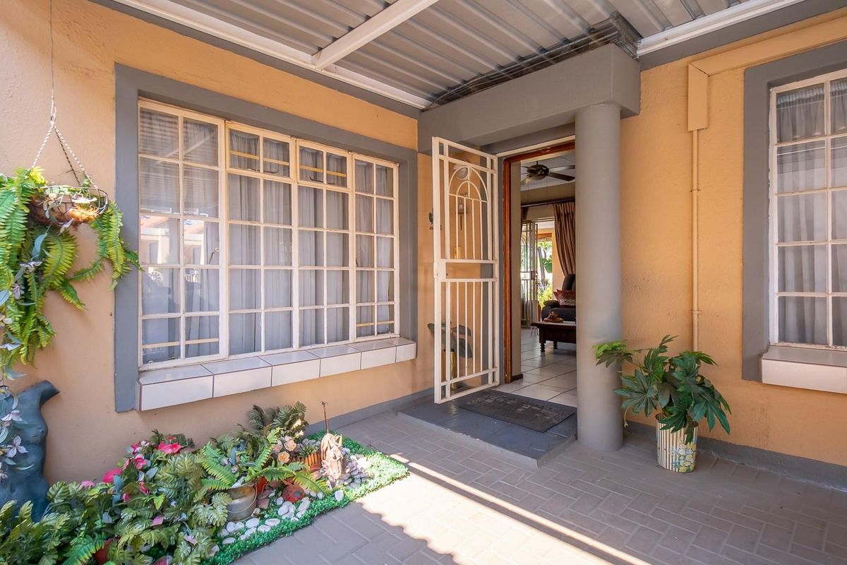 Estate Living for the Over 50s - Montana, Pretoria - Photo 4