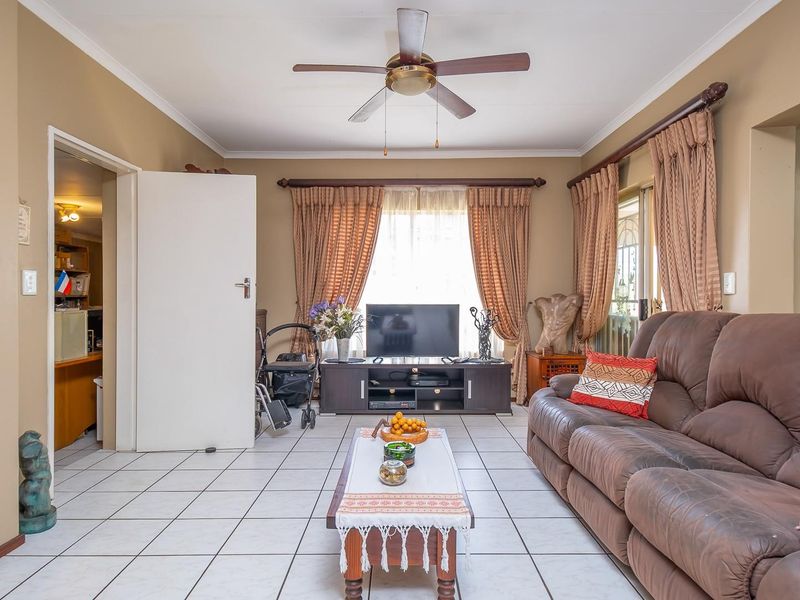 Estate Living for the Over 50s - Montana, Pretoria - Photo 5