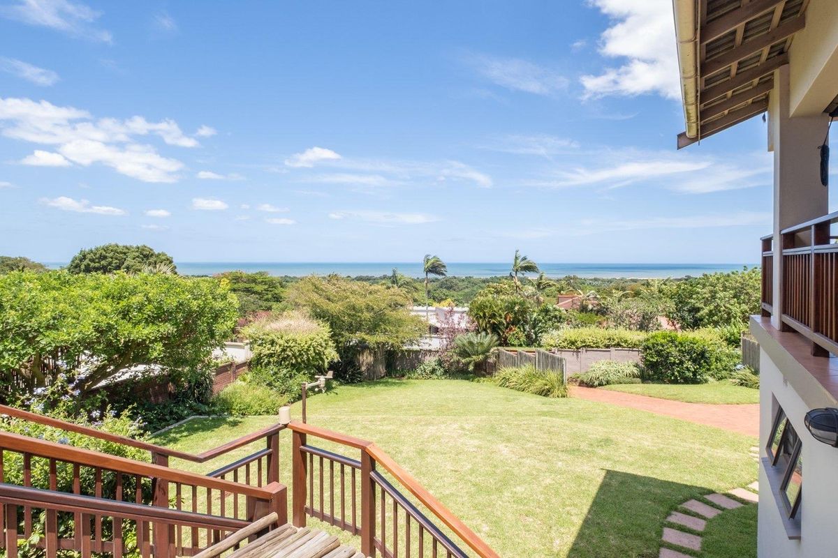 IMMACULATELY KEPT COASTAL HOME WITH SEA VIEWS AND SEPARATE FLATLET - Photo 3